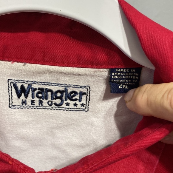 Wrangler Hero button down. 2XL - Picture 3 of 3